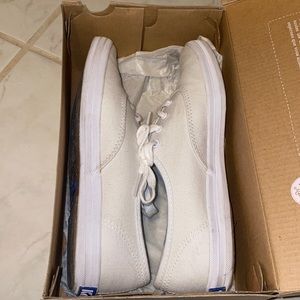 Keds shoes - white size 6